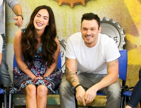 Megan Fox y su esposo disfrutan de un espectáculo de samba (+Fotos)