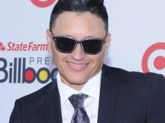 Elvis Crespo afronta demanda por intento de abuso sexual