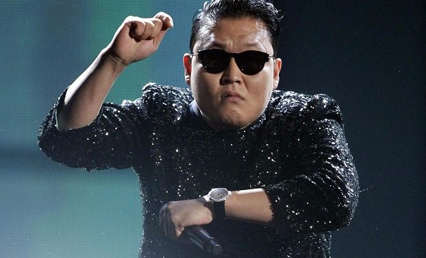EL FAMOSO PSY Y SU GANGNAM STYLE INVITADO MUSICAL DE SATURDAY NIGHT LIVE