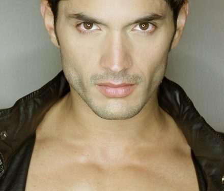 Daniel Elbittar viaja a Yucatán como invitado especial del Carnaval Mérida Mística 2013
