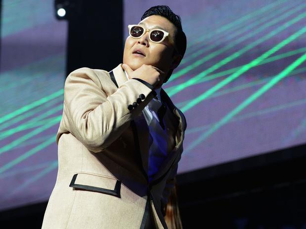 Psy alista nuevo disco y estrenará sencillo en abril