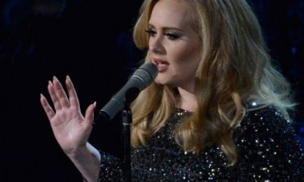Adele volvería a grabar la canción central de James Bond