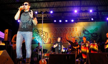 Elvis Crespo hizo delirar a espectadores en Carnaval Mabó