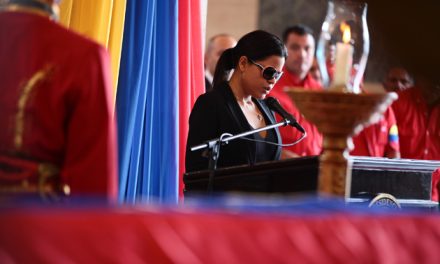 María Gabriela Chávez, hizo una emotiva despedida a su padre (+Video)