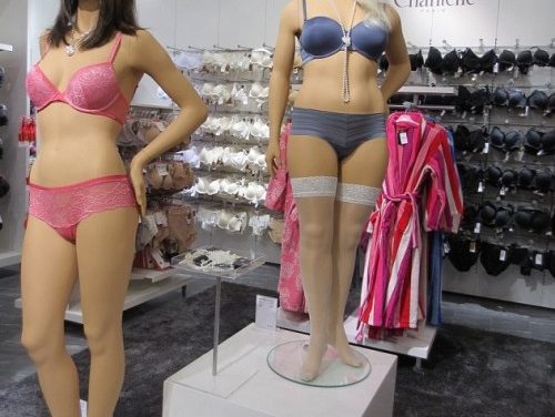 #Insolito: En Suecia Colocan maniquíes anti anorexia en tiendas de ropa
