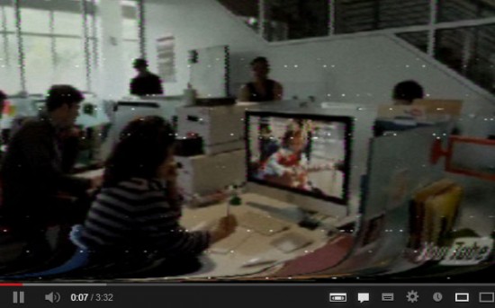 YouTube rinde homenaje al VHS con la opción ‘Activar modo de cinta’