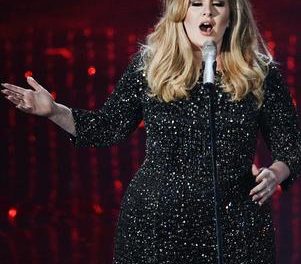 Adele graba en Londres álbum que podría lanzar en 2014