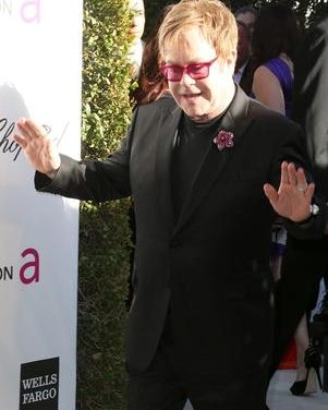 Elton John y Madonna hacen las pases en Francia