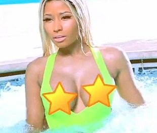 Nicki Minaj censura su propio topless