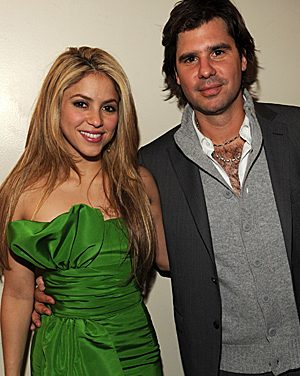 Shakira demandada por Antonio de la Rúa