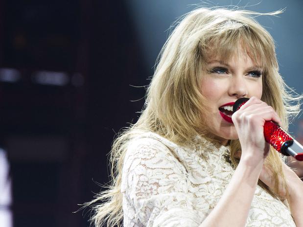 Taylor Swift gran favorita en los Billboard Awards 2013