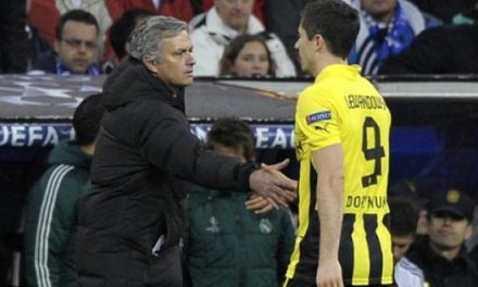 José Mourinho llamó a Robert Lewandowski para que fiche por el Chelsea