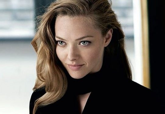 Amanda Seyfried en primeras imágenes para Givenchy