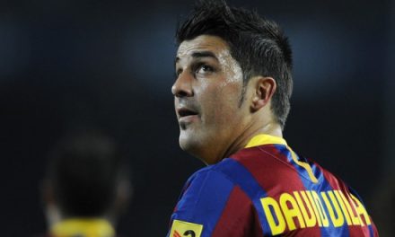 David Villa tiene pie y medio fuera del Barcelona