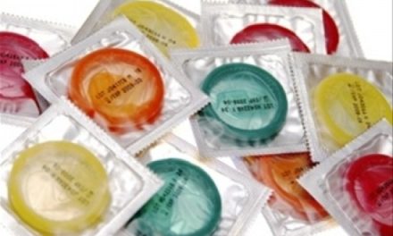 Si uso dos condones, ¿tengo mayor protección?