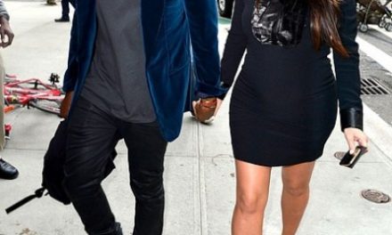 Kim Kardashian rogó a Kanye West para que asista a su baby shower