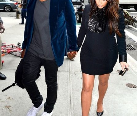 Kim Kardashian rogó a Kanye West para que asista a su baby shower