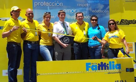 Con »El Abrazómetro» de EPA Más de 64 mil familias venezolanas alcanzaron el Récord Guinness