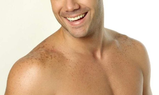 Extra #MuerdeAquí –> Eduardo Orozco firmó ventajoso contrato con Telemundo – Por: @diegokapeky