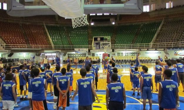 Empresas Polar y Trotamundos de Carabobo dictaron clínica deportiva a jóvenes