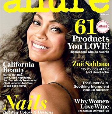 Zoe Saldana se desnuda para asegurar que »podría tener hijos con una mujer»