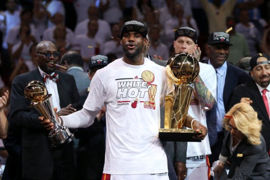 Miami Heat derrotó 95-88 a los Spurs y se proclamó campeón de la NBA