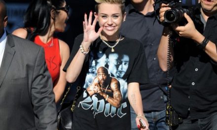 Miley Cyrus contrata a fan como asistente personal