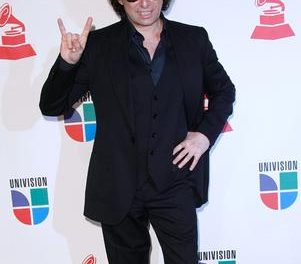 Andrés Calamaro promete que su nuevo disco será más clásico
