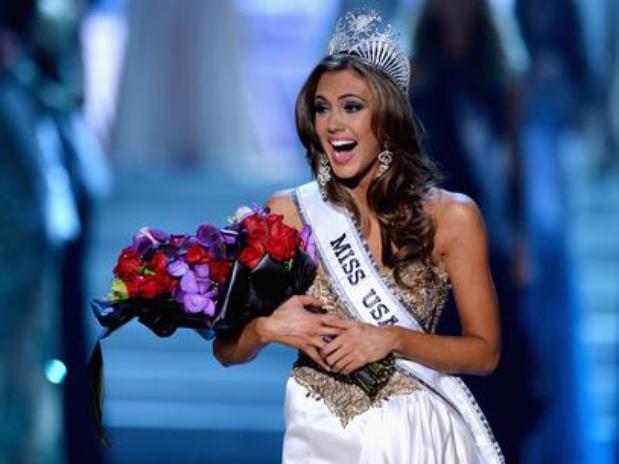 Miss Connecticut, Erin Brady de 25 años, gana el título de Miss USA