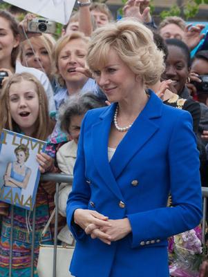 Naomi Watts luce como ‘Princesa del Pueblo’ en ‘Diana’