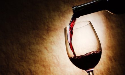 El vino, una suculenta y beneficiosa bebida