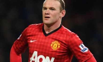 Técnico de Manchester United: Wayne Rooney no está a la venta