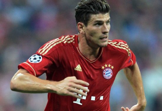 Mario Gómez dejó el Bayern Múnich y jugará en la Fiorentina de Italia