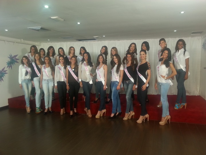 MISS VENEZUELA MUNDO YA TIENE CANDIDATAS. Ayer fue la imposición de bandas (+Fotos)