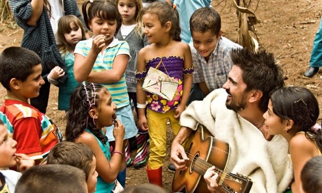 Juanes escogido como uno de los 100 Líderes mundials en la reducción de la violencia