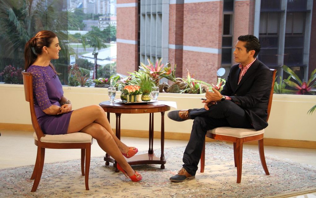 Ismael Cala dedica su programa a una veintena de personajes del acontecer venezolano