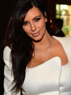 Kim Kardashian enloquece comprando ropa para su hija