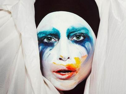 Lady Gaga comparte portada de nuevo sencillo ‘Applause