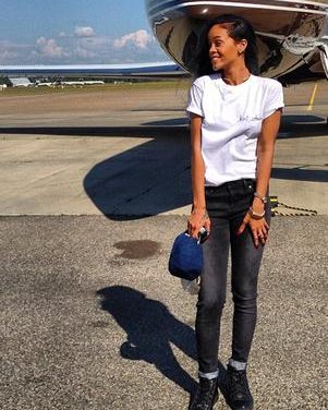 Rihanna desea alejarse de Chris Brown y de sus problemas