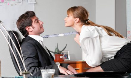 Sexo en el trabajo ¿es bueno o malo?