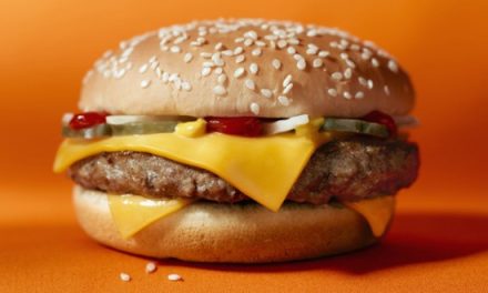 Hamburguesas de McDonald’s no serían aptas para el consumo humano