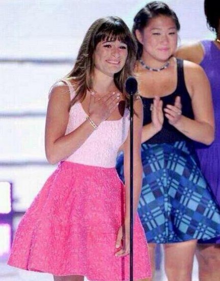 Teen Choice Awards 2013: Lea Michele gana premio y se lo dedica a Cory Monteith