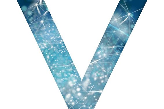 VICHY presenta su nueva imagen natural, moderna y elegante