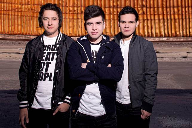 3BALLMTY Nominados a los Premios Billboard 2013