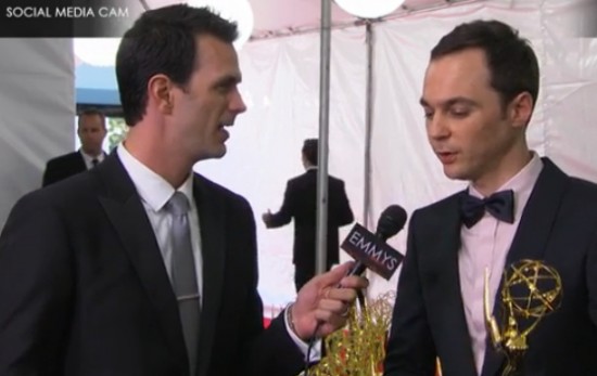 Jim Parsons obtiene el Emmy 2013 por su papel de Sheldon Cooper