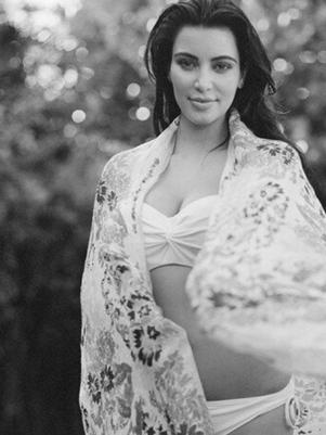 Kim Kardashian desmiente tener prisa por recuperar su figura