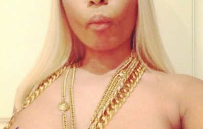 Nicki Minaj comparte provocativas fotos de sus senos en Instagram (+Fotos)