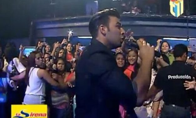 Jencarlos Canela causa histeria y conmoción entre sus fans en Santo Domingo