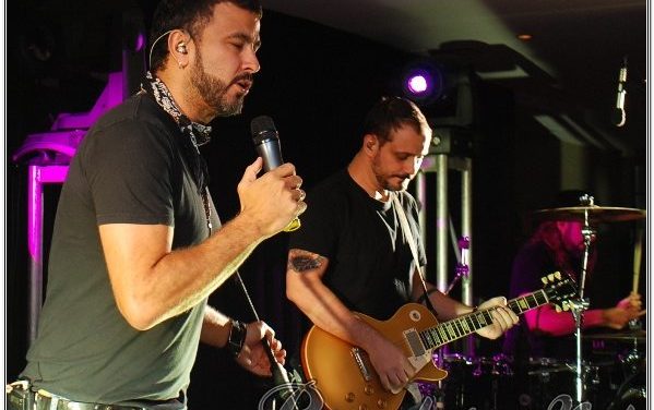 Descubre tu Música con DEWAR’S WHITE LABEL presento a MALANGA en el Hotel Renaissance (+Fotos)