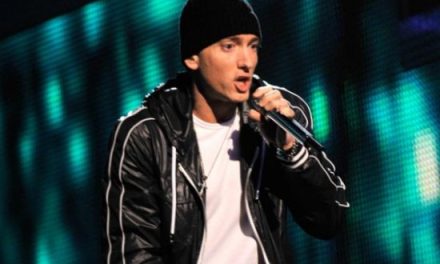 Eminem ganó en la categoría Artista del Año en los YouTube Music Awards